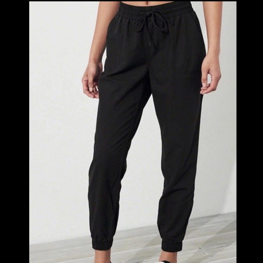 Twill Joggers